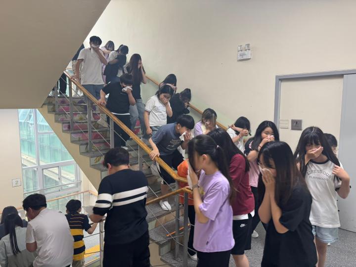 모산초등학교, 무각본 합동소방 및 지진대피 훈련 실시